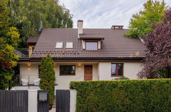House Surrounded by Greenery | Wola Justowska