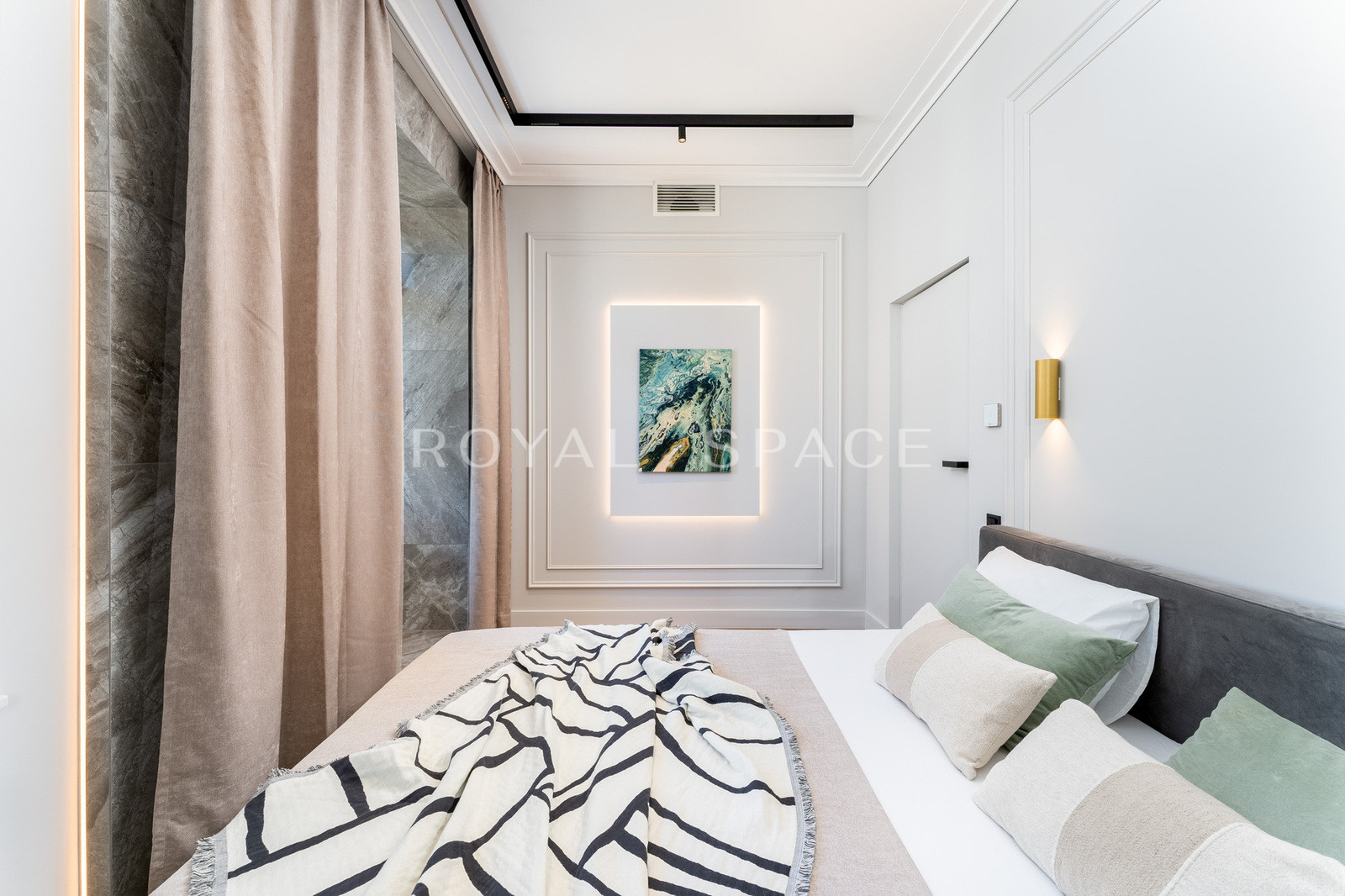 Stylish apartment with a view of the Vistula River