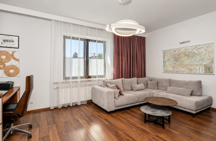 Spacious House with a Garden | Near ISK | Mogilany