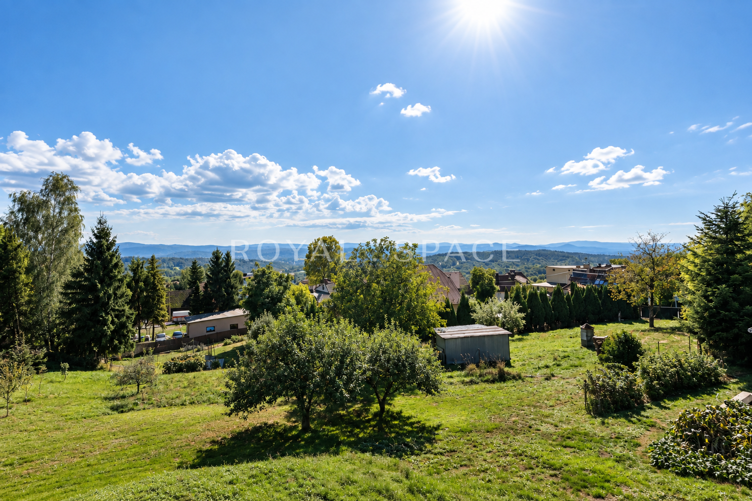 Spacious House with a Garden | Near ISK | Mogilany
