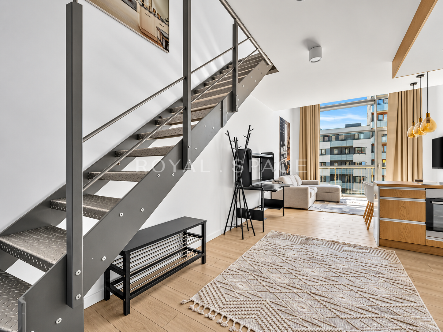 Wyjątkowy loft z antresolą | Qbik |  Mokotów