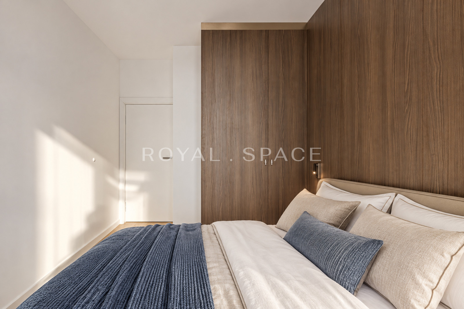 Corner 2-Bedroom Apartment on the 13th Floor | Browary