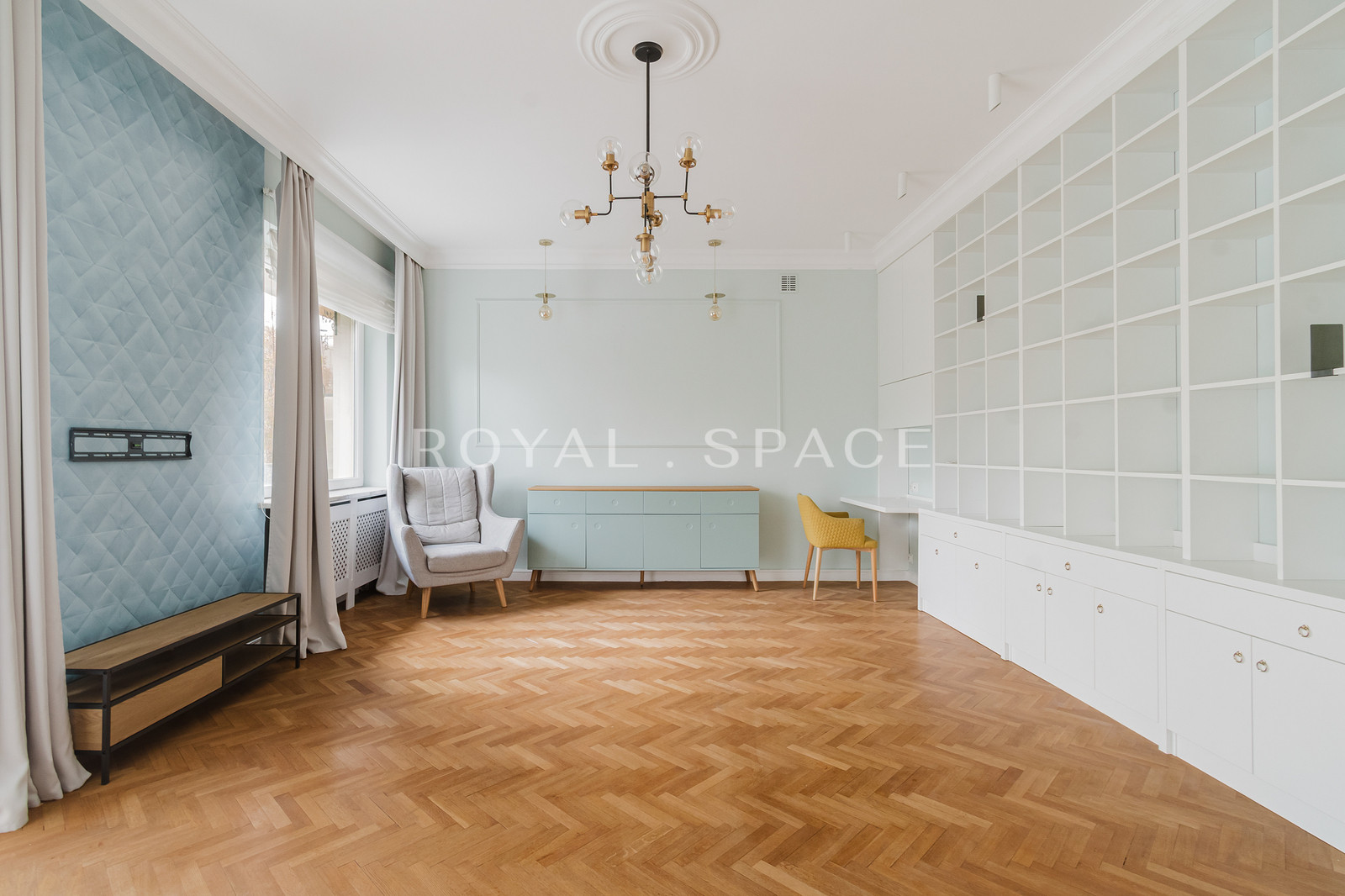 Powiśle | 93 m² | Kamienica | 2 balkony