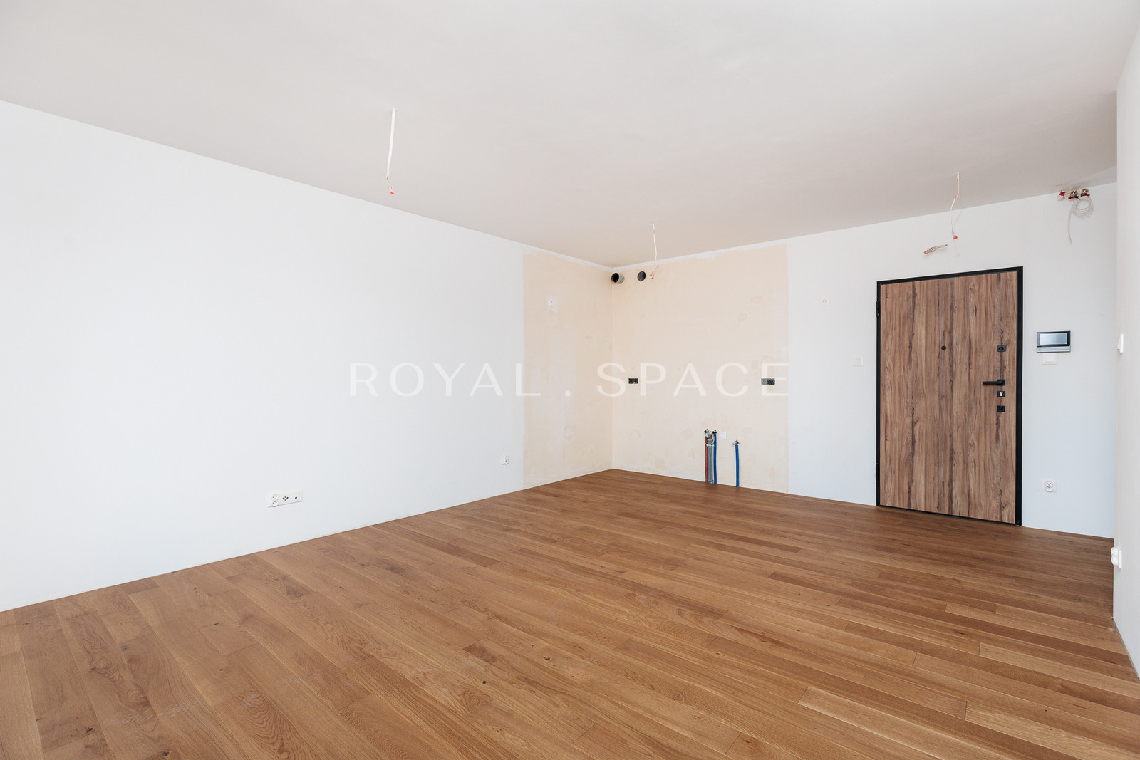 Apartment in a boutique development