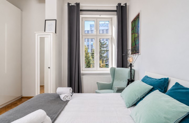 Klimatyczny apartament w kamienicy przy ulicy Krupniczej
