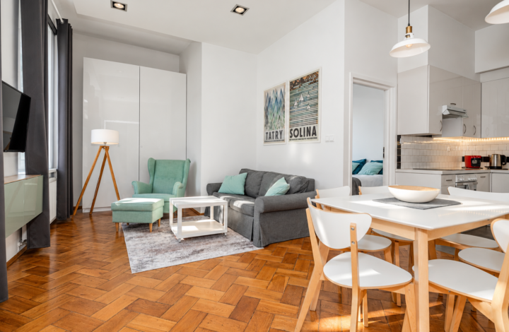 Klimatyczny apartament w kamienicy przy ulicy Krupniczej