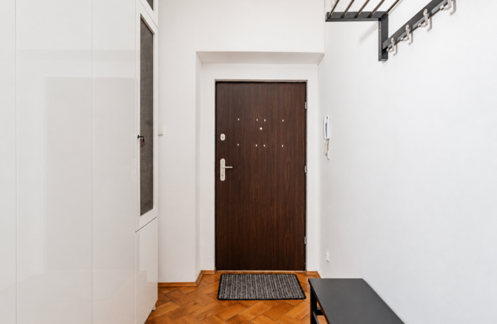Klimatyczny apartament w kamienicy przy ulicy Krupniczej
