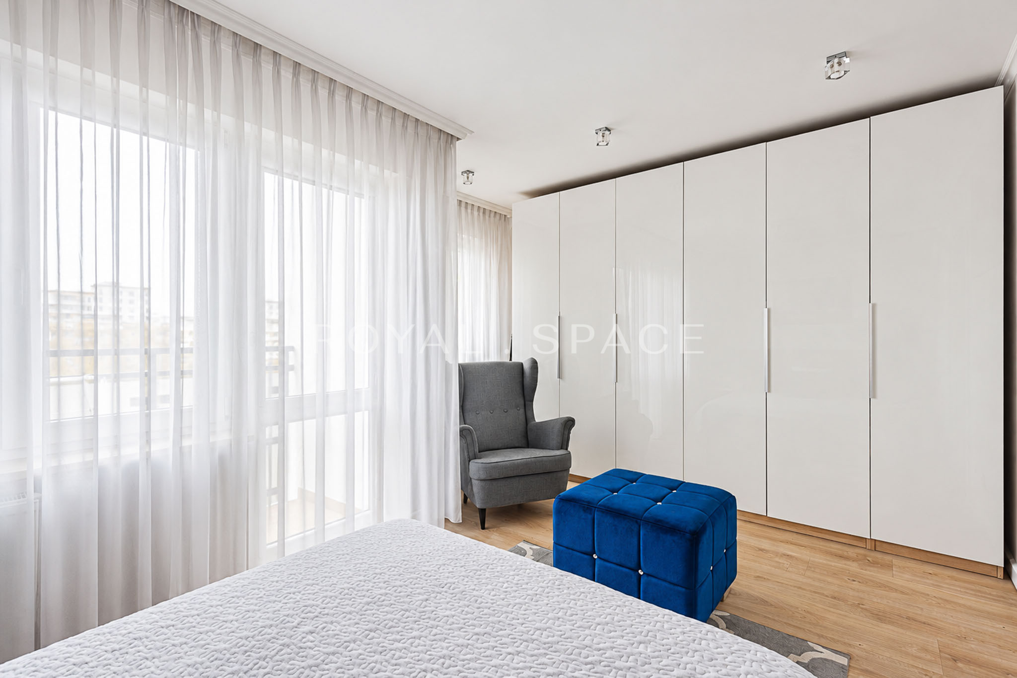 Wyjątkowy apartament na ulicy Karmelickiej | Royal Space